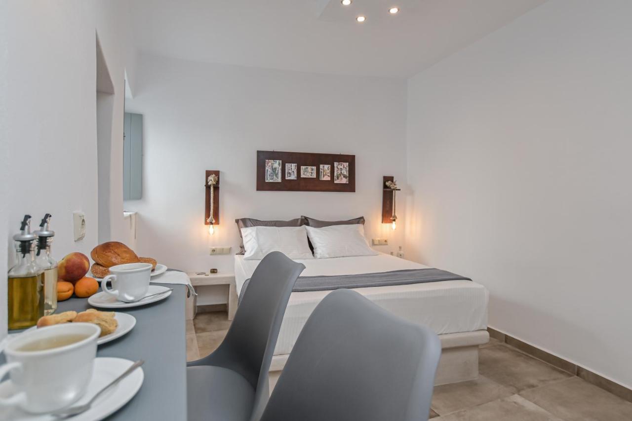 Venetian Suites II Naxos City エクステリア 写真