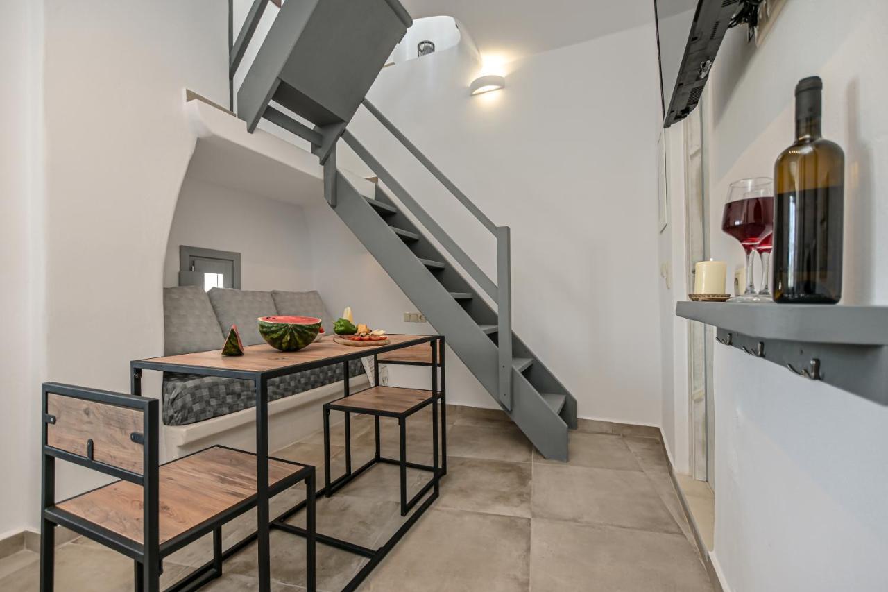 Venetian Suites II Naxos City エクステリア 写真